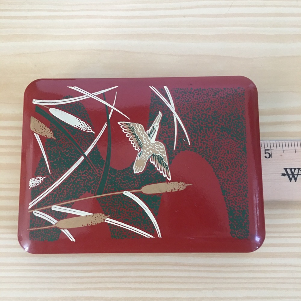 Beautiful Enamel Trinket Box w Bird & Reeds Red and Black